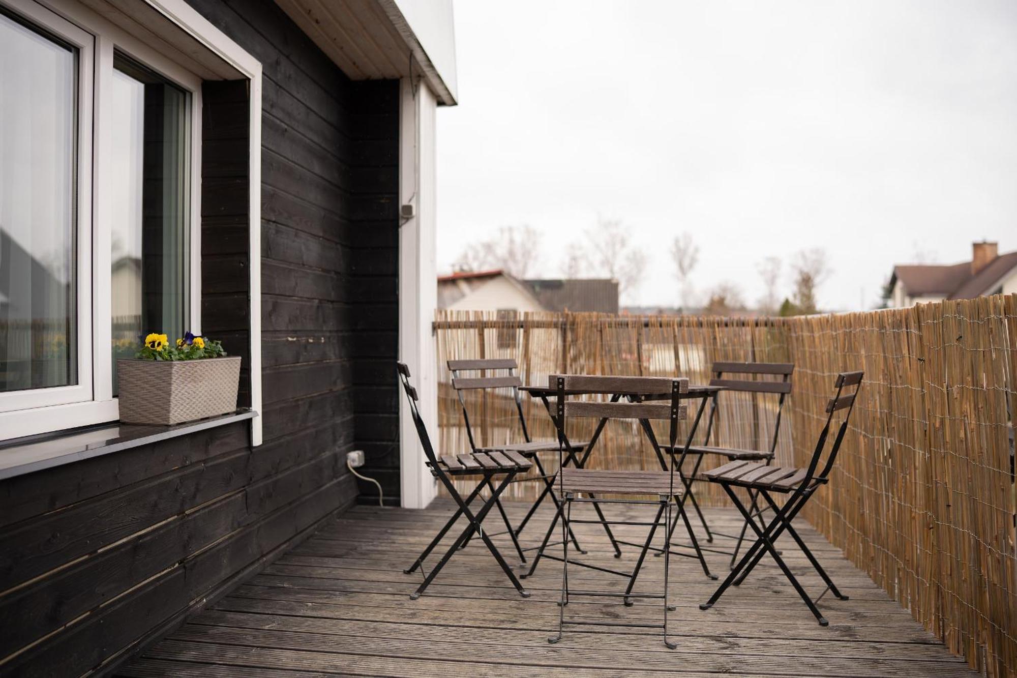 Family Garden Apartments With Free Private Parking & Playground Riga Exterior foto